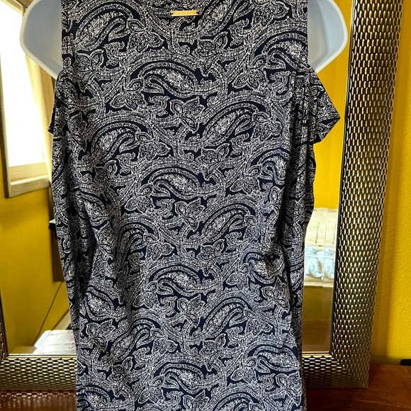 Michael Kors Cold Shoulder Top - Picture 6 of 9